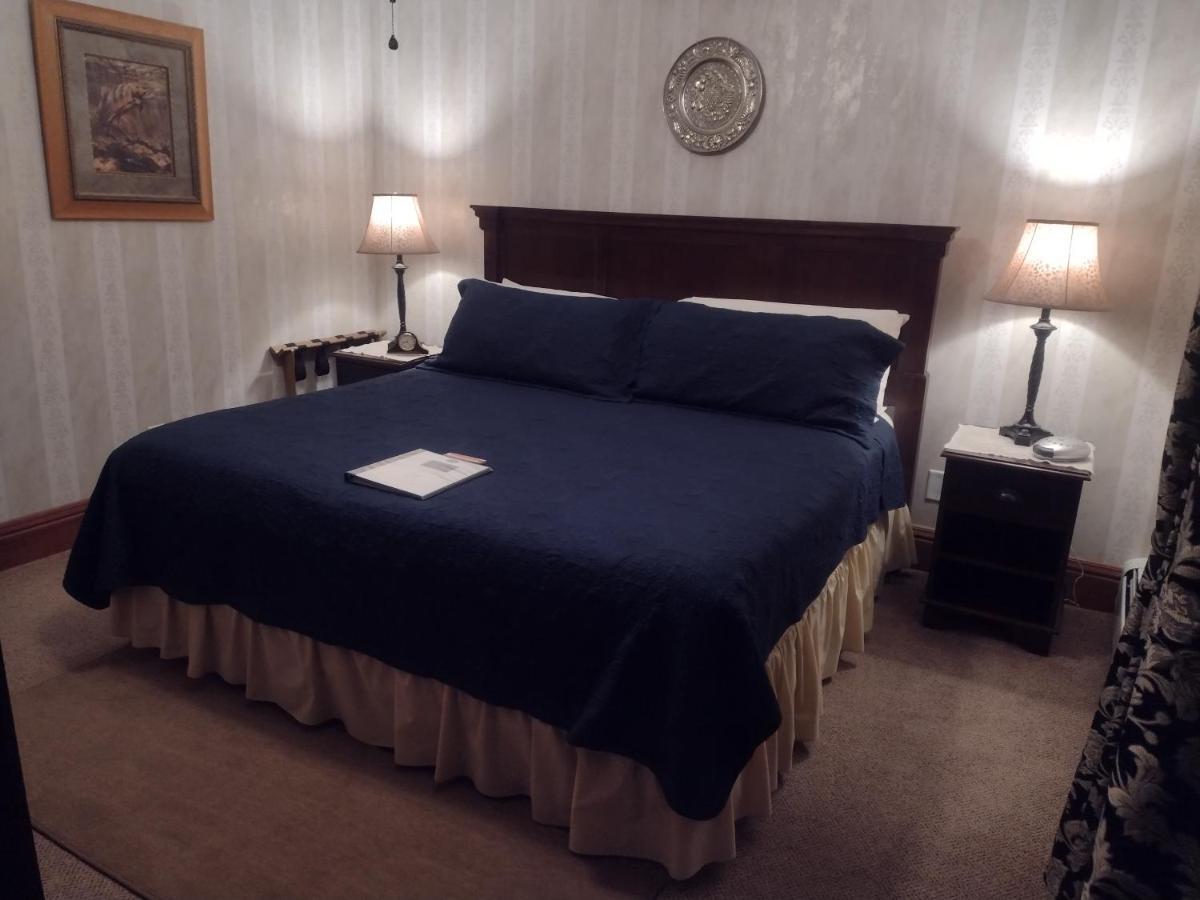 The Historic Elk Mountain Hotel エクステリア 写真