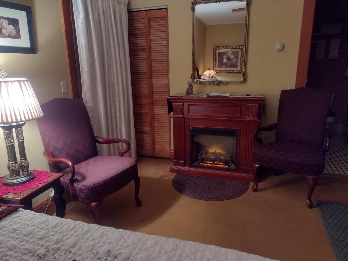 The Historic Elk Mountain Hotel エクステリア 写真
